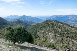 Ridge and summit of Férion